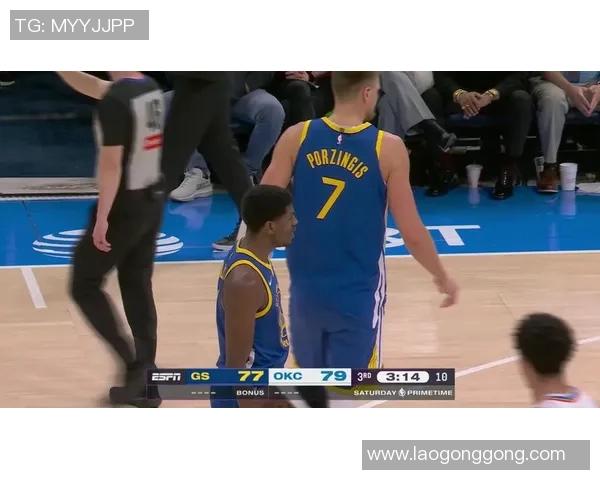 勇士与雷霆精彩对决视频回顾全场亮点与精彩瞬间分享